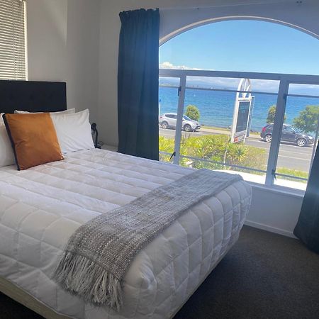Lakeside Taupo Motel Buitenkant foto