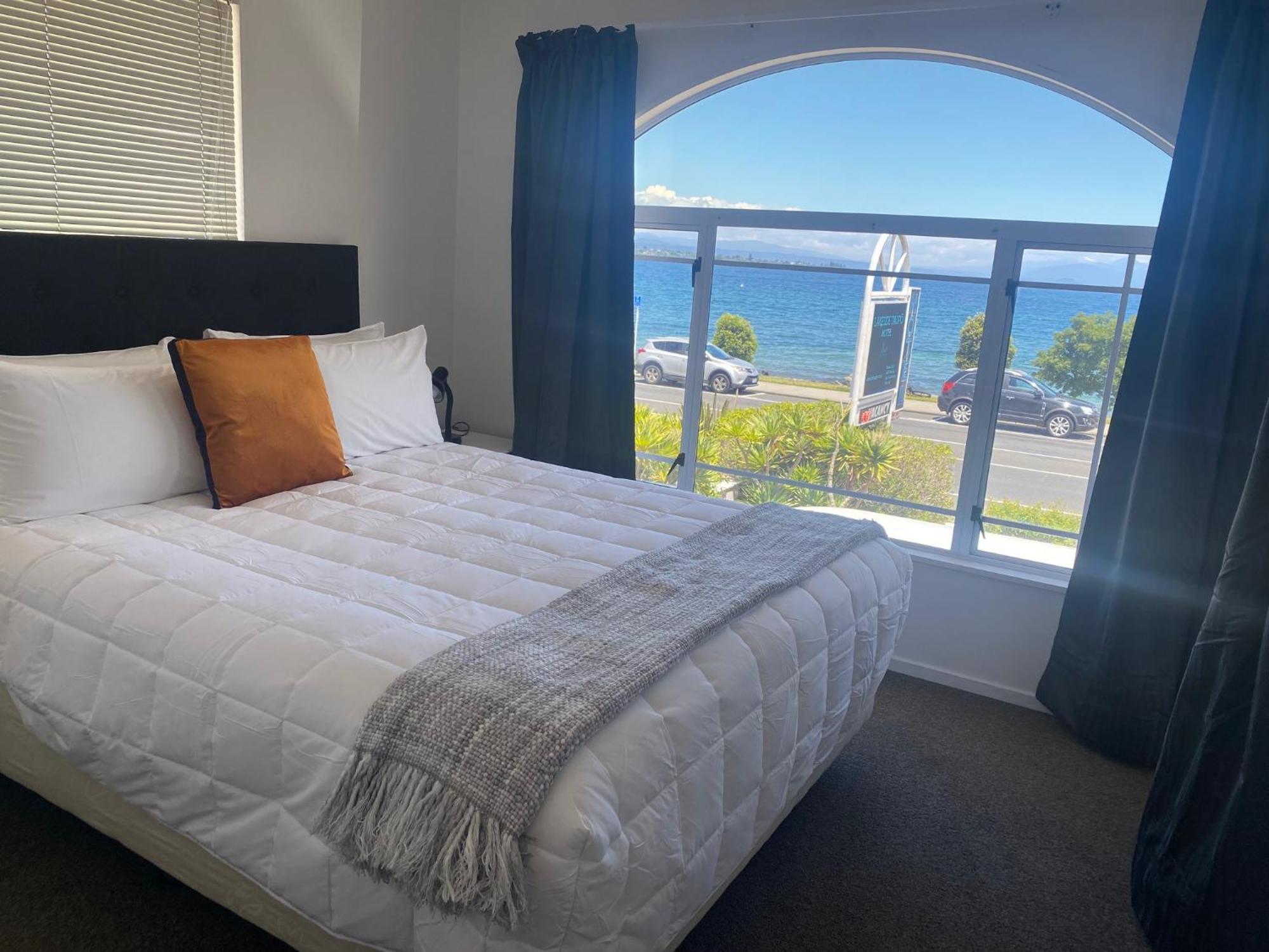Lakeside Taupo Motel Buitenkant foto